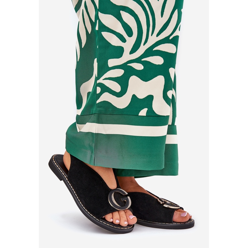 Litteät sandaalit, joissa on musta sisustus 1