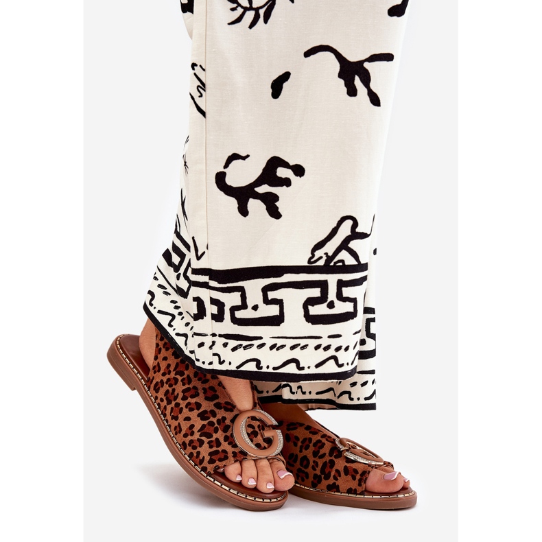 Litteät sandaalit, joissa on koristeet ruskea leopardipainatus 1