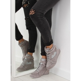 Harmaa Naisten harmaat tennarit 1542 harmaa 2