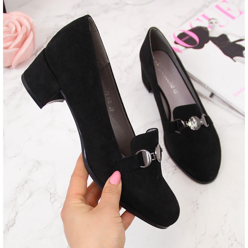 Sergio Leonen mustat naisten kengät lohkolla 2