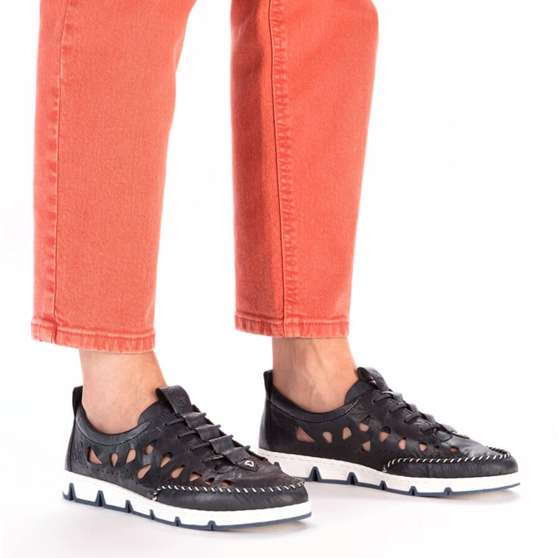 Naisten nahkaiset harjakattoiset slip-on kengät, laivastonsininen Rieker 49956-14 1