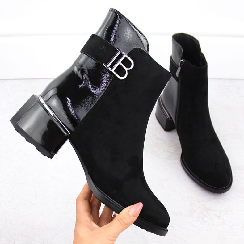 Naisten mokkanahka ja kiiltomustat korkeakorkoiset nilkkurit D&amp;A S.Barski Premium Collection MR880-040 1