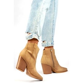 Naisten mokkanahkaiset cowboy-saappaat korkokengillä, beige A5618BE 2