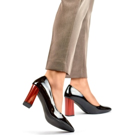 Naisten korkeat punaiset patenttipumput, musta GD-FL486B-B 2