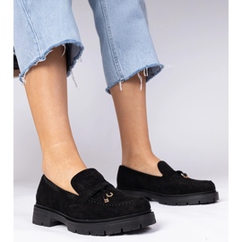 Ekozamszin mustat leivänpaikat koristeella 1