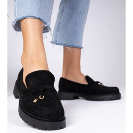 Ekozamszin mustat leivänpaikat koristeella 2