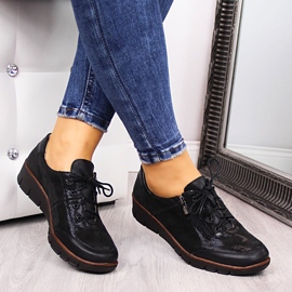 Mustat kiiltävät nahkakengät Helios 334 2