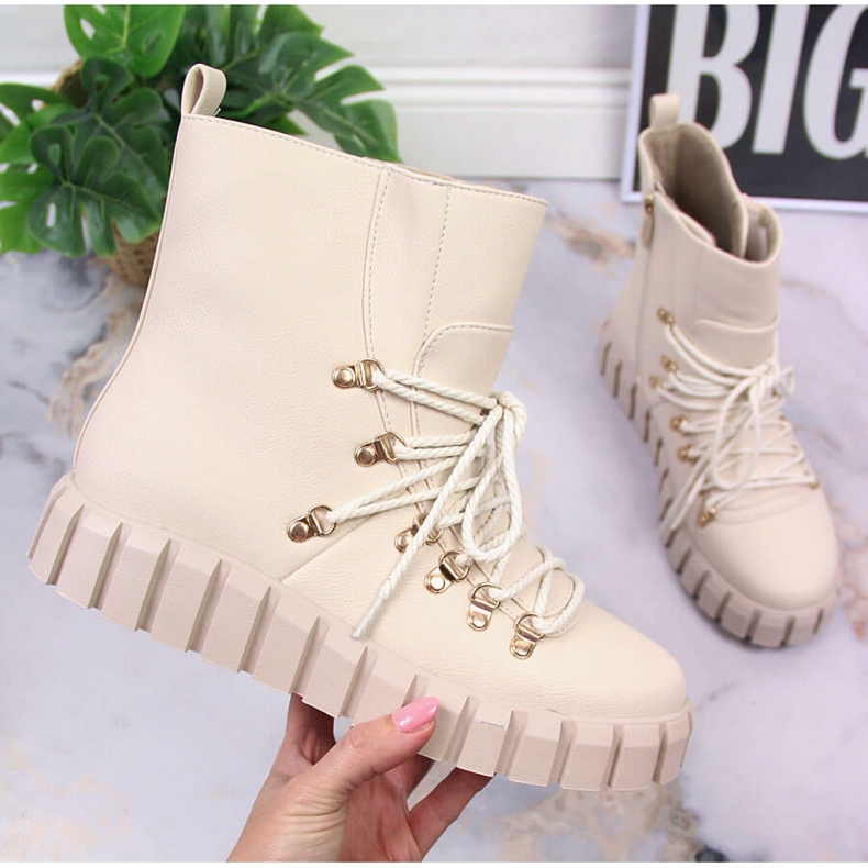 Lämpimät naisten alustasaappaat, beige Potocki WOL108B 2