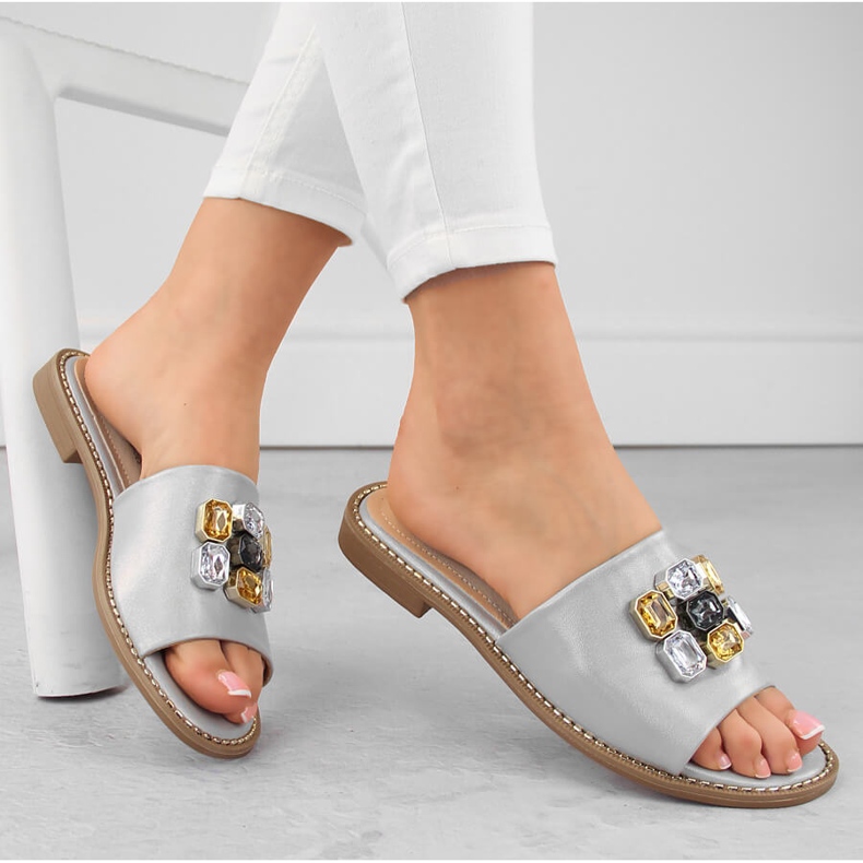 Naisten mukavat hopeiset tossut zirkoneilla S.Barski 031 hopea 2