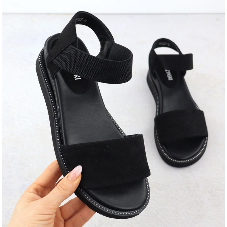 Naisten sandaalit matalalla mokkanahkaisella mustalla M. Daszyński MR2267-8 1