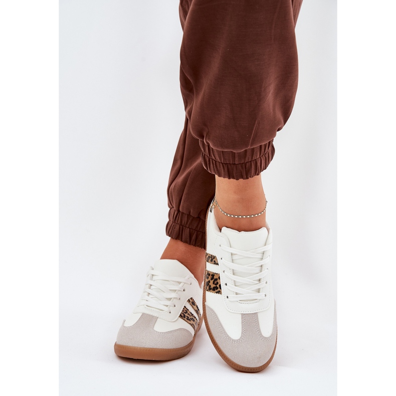 Matalat naisten lenkkarit, joissa on ekologinen nahkavalkoinen leopardipainatus 2