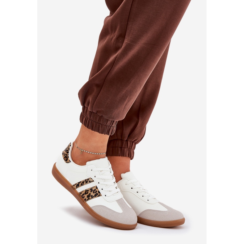 Matalat naisten lenkkarit, joissa on ekologinen nahkavalkoinen leopardipainatus 1