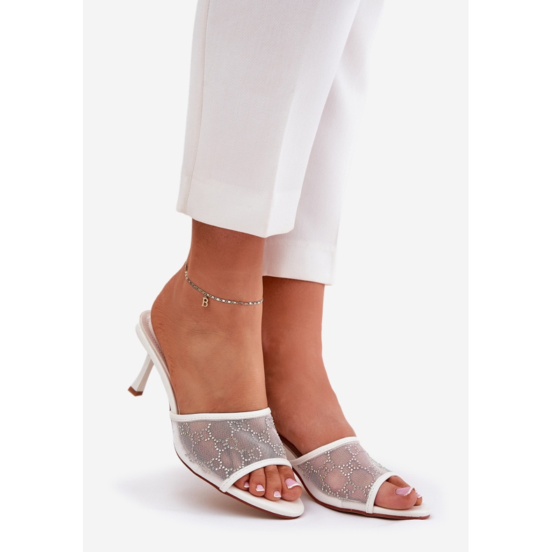 Sisustetut flip flopsin korkopäätä valkoinen 1