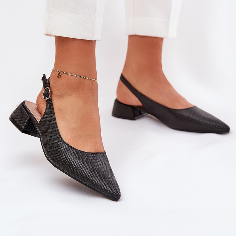 Naisten punotut sandaalit, joilla on herkkä kantapää musta 2