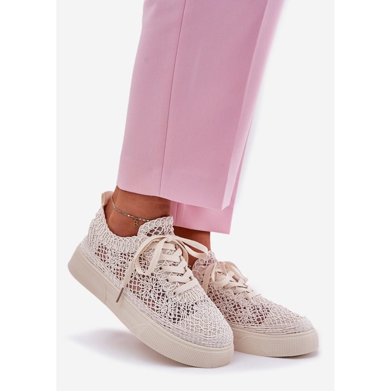 Blaci -naisten lenkkarit laiturilla Light Beige 1