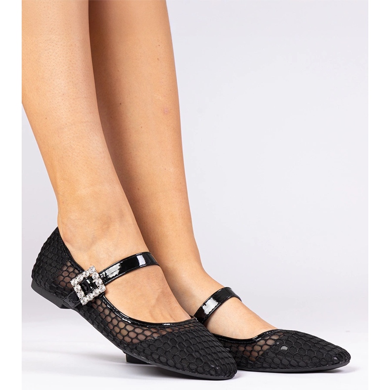 Musta mesh -balleriinit kiinnittimellä ja kristallilla 1