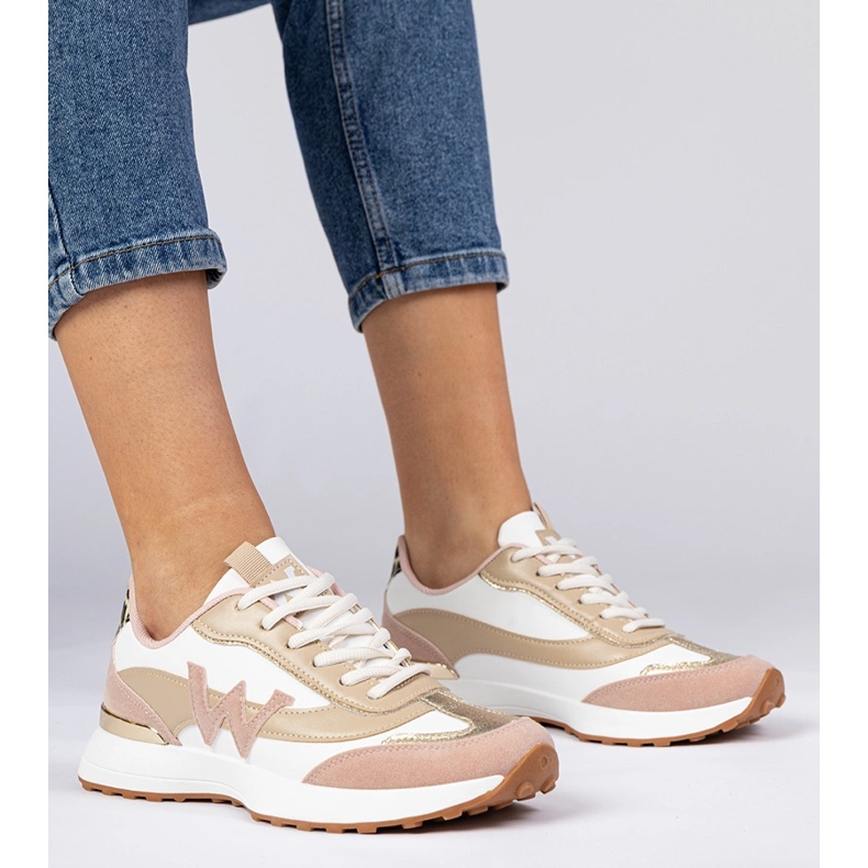 Valkoiset ja vaaleanpunaiset naisten lenkkarit, joissa on leopardin lisävaruste valkoinen 1