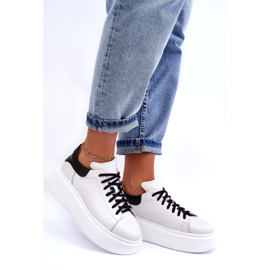 Lemar Naisten nahkaurheilukengät valkoisella alustalla valkoinen 1