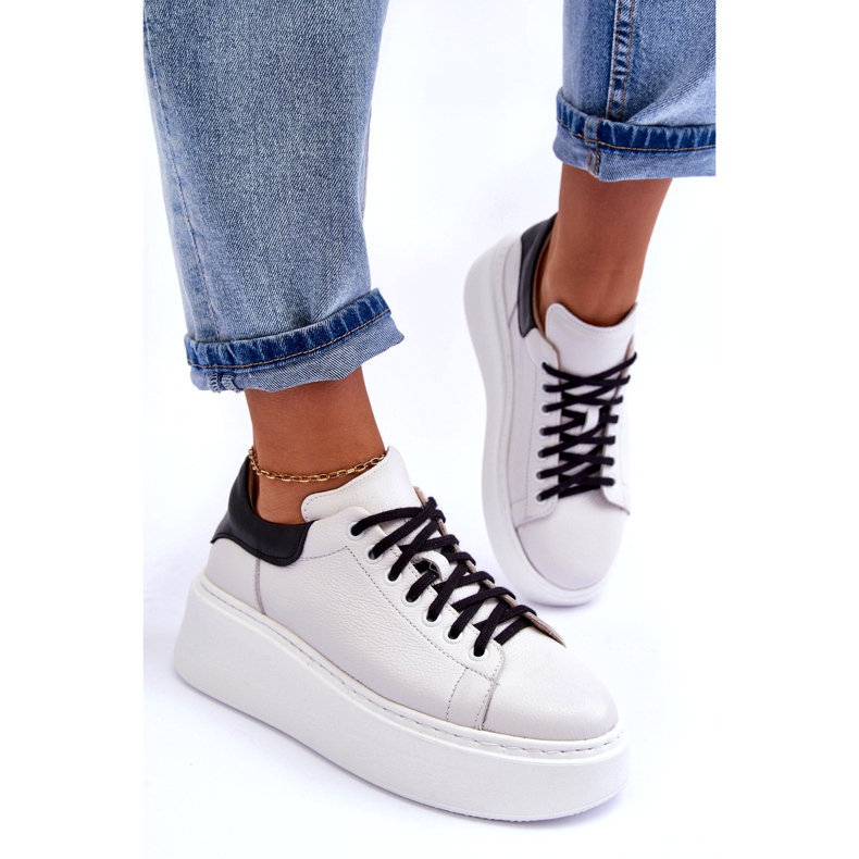 Lemar Naisten nahkaurheilukengät valkoisella alustalla valkoinen 3