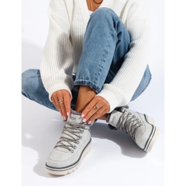 Naisten ansoja lavalla harmaa 2