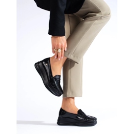 Patenttimustat loaferit paksulla Shelovet-tasolla 1