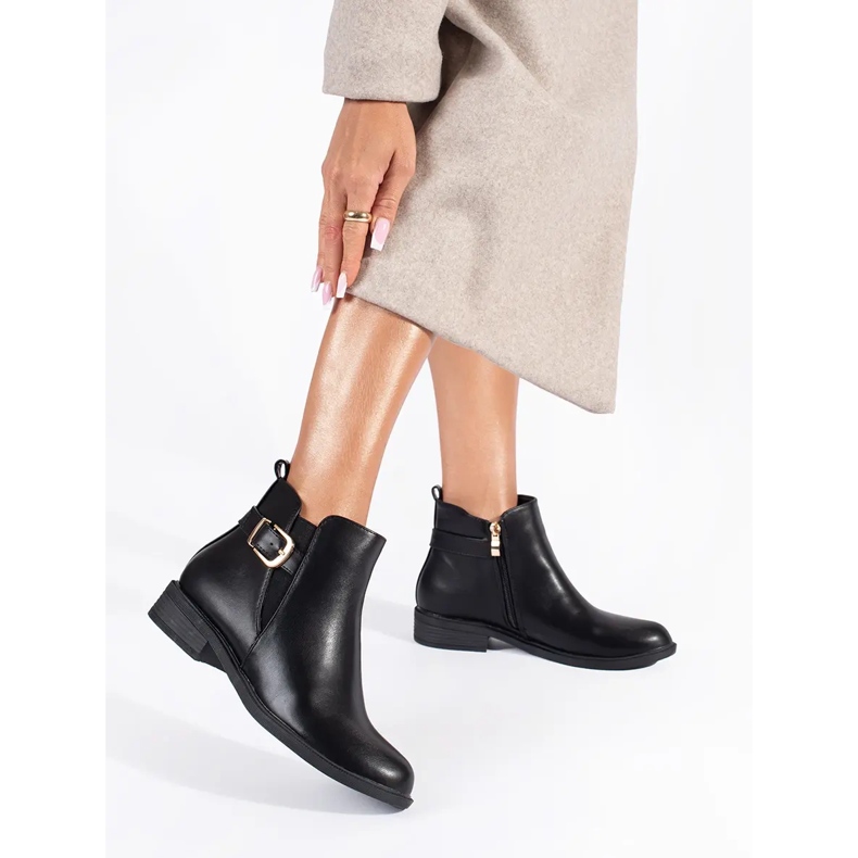 Mustat naisten Chelsea-saappaat kultaelementeillä 1