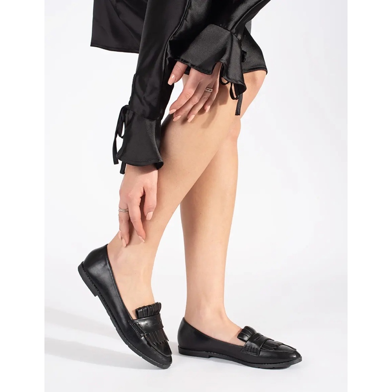 Mustat Naisten mokasiinit, joissa on hapsut 2