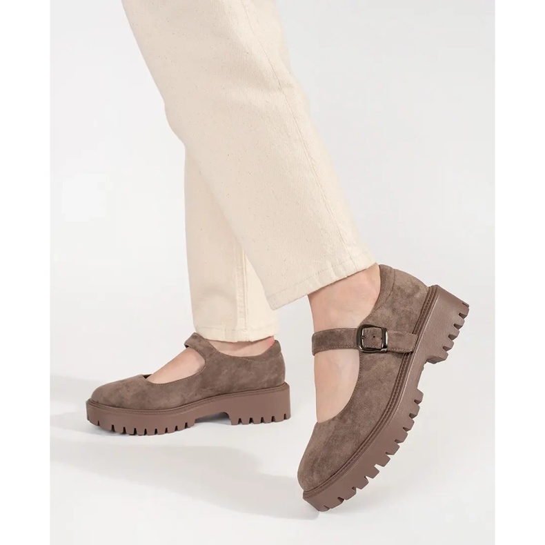 Goodin Beige -kengät mokkanahalla 1