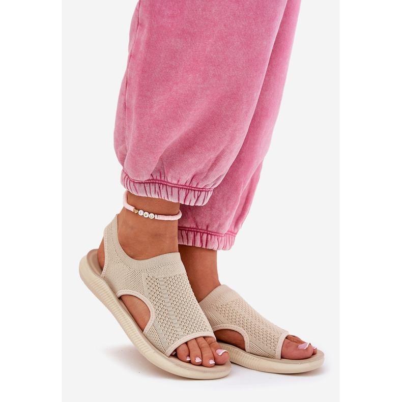 Naisten urheilu sandaalit beige 1