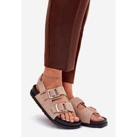 Naisten sandaalit, joissa on beige -soljet 1