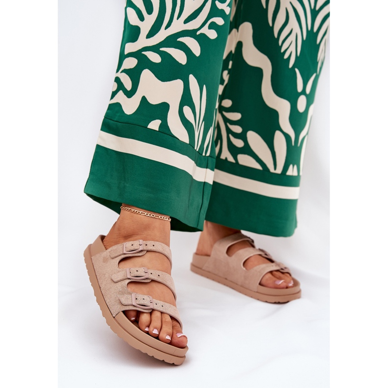 Naisten tossut, joissa on raitoja ja soljet beige 2