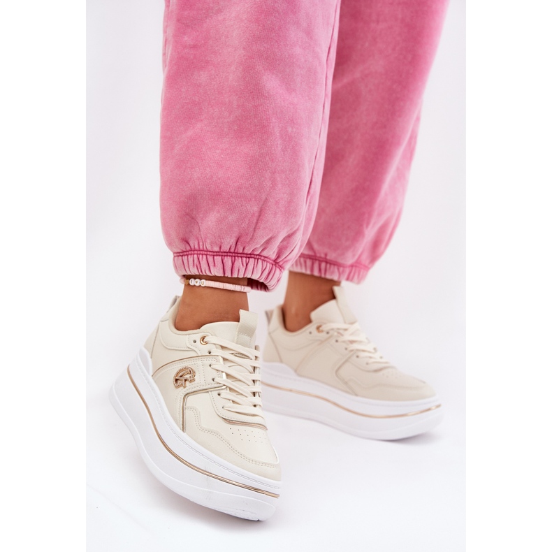 Naisten urheilukengät laiturilla beige 2