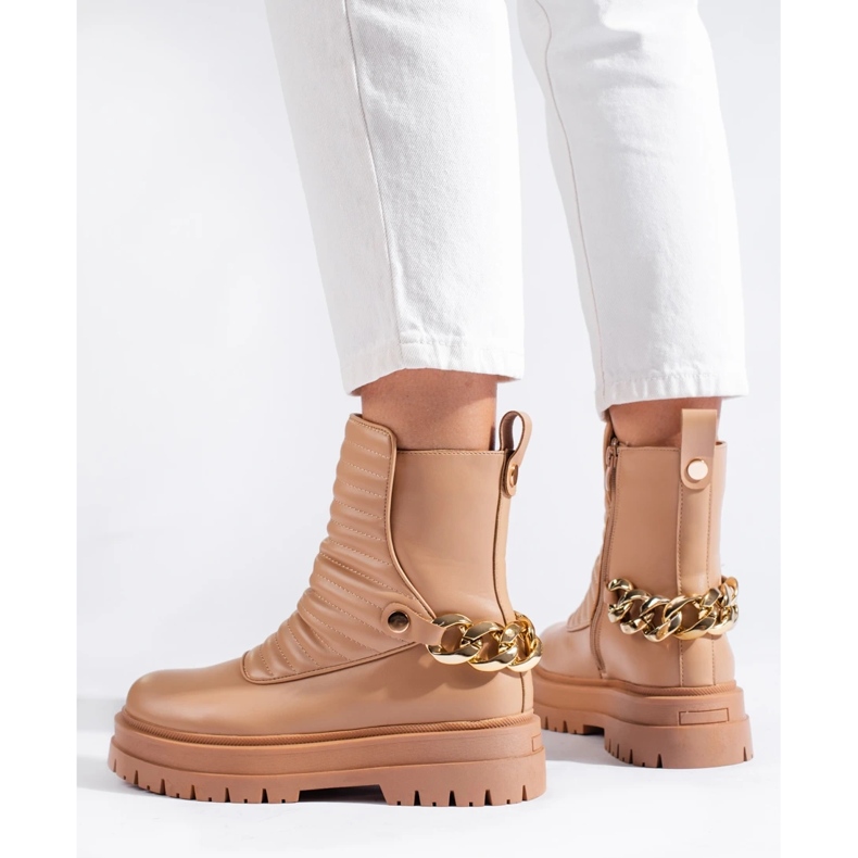 Tyylikkäät ketjulaukut beige 1