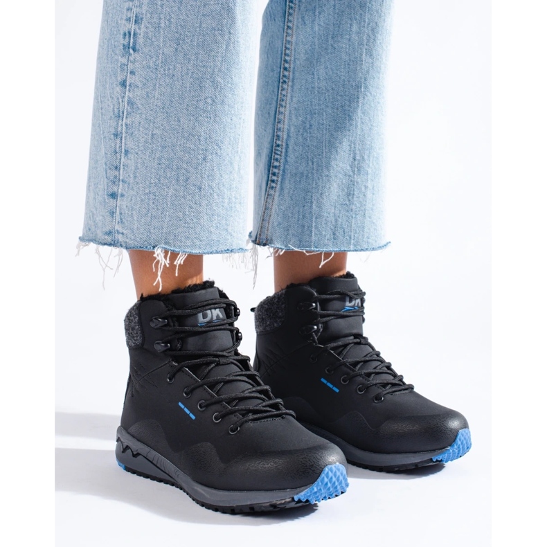Lämpimät naisten vaellussaappaat DK musta 2