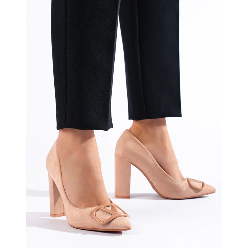 Naisten Vinceza beige mokkanahkapumput 1