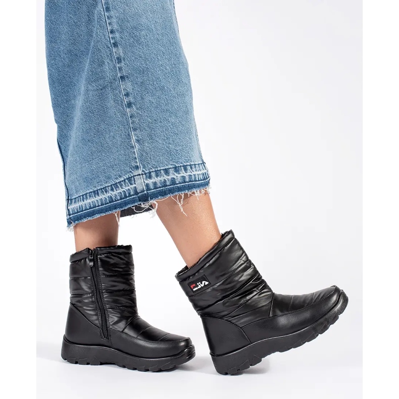 Naisten mustat lumisaappaat 2