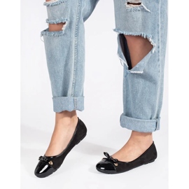 Mustat litteät balettiasut 2