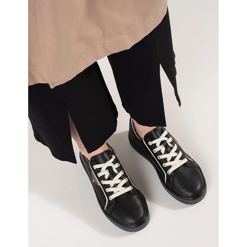 Goodin Musta nahka lenkkarit paksulla pohjalla 2