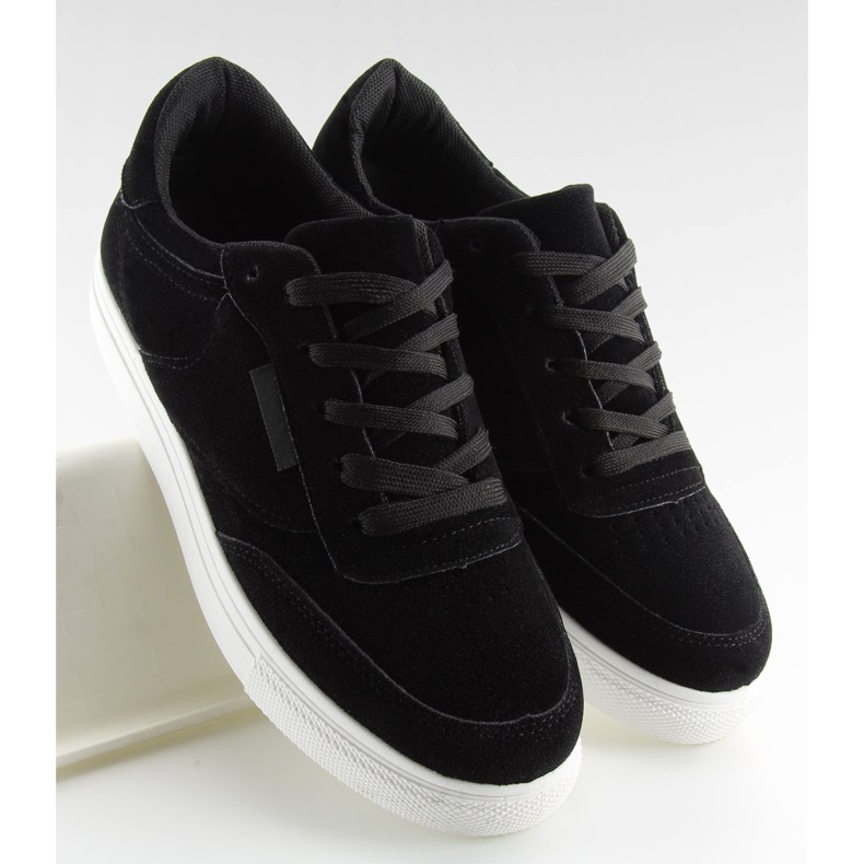 Mustat mokkanahkaiset naisten tennarit NB172 Musta valkoinen 2