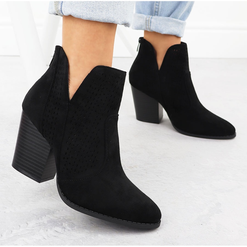 S.Barski Naisten mokkanahka saappaat Black Openwork Stand S. Barski HY51-060 musta 2