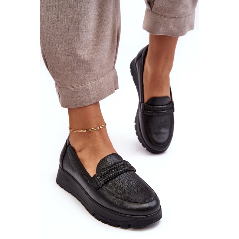 Nahkakengät lavalla koristeella mustalla lemarilla 2