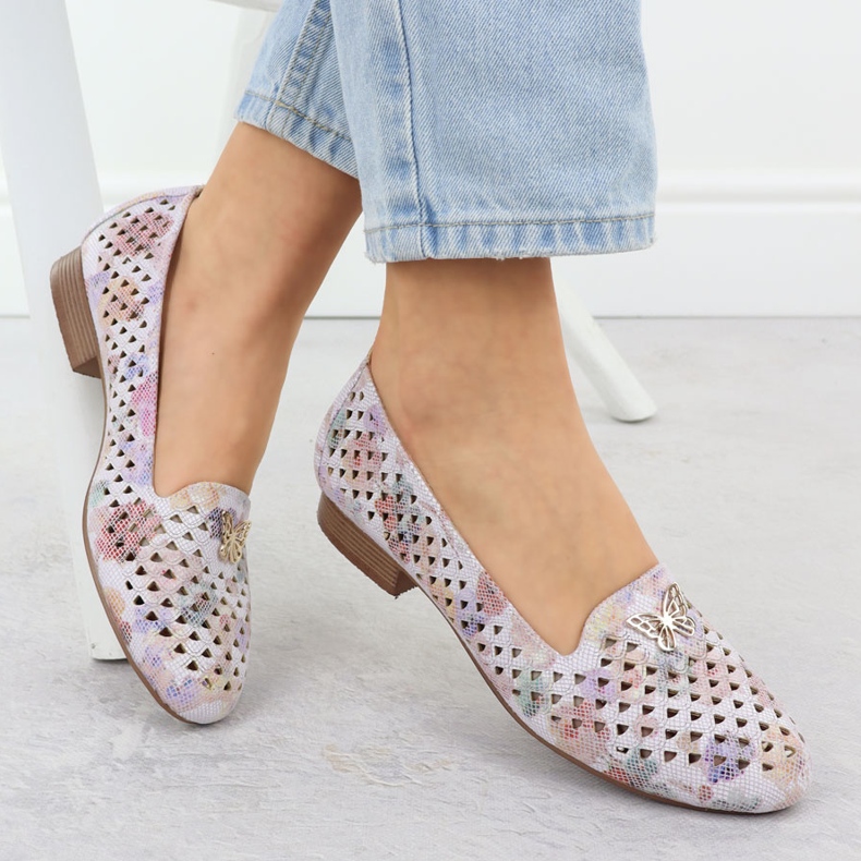 Matalakorkoiset naisten kengät kukilla M. Daszyński SA222-3 monivärinen 1