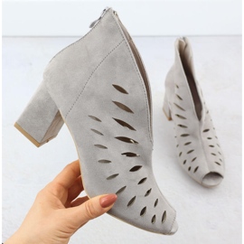 Naisten mokkanahka avoin varpaiden harmaa Potocki 20318 Naisten avoimia saappaita 1