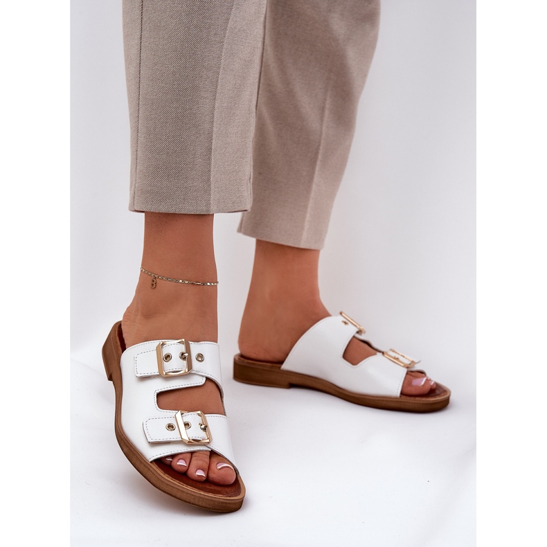 Nahkainen litteä flip flops zazoo 3020 -valkoisilla soljilla valkoinen 2