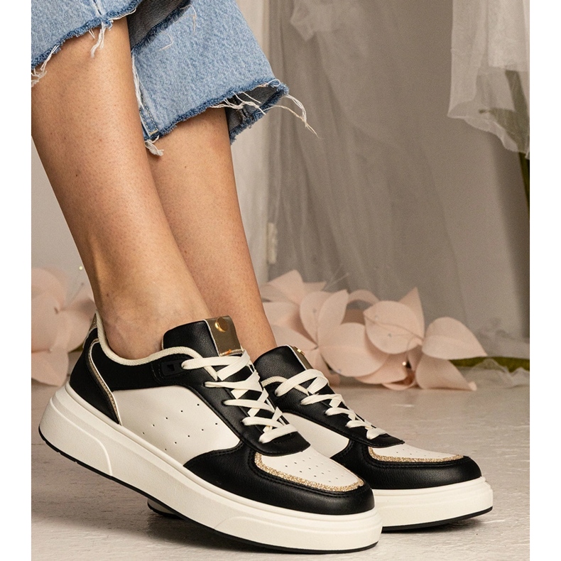 Mustat naisten lenkkarit, joissa on kimalteleva lisävaruste 2