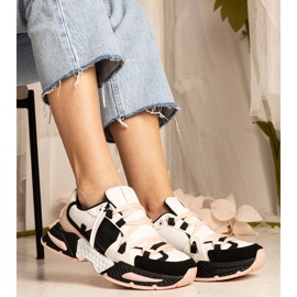 Vaaleanpunaiset naisten tennarit massiivisella pohjalla musta 2