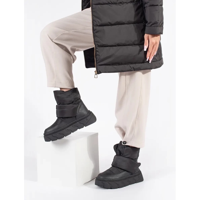 Seastar Mustat eristetyt naisten lumisaappaat, joissa paksu pohja 2