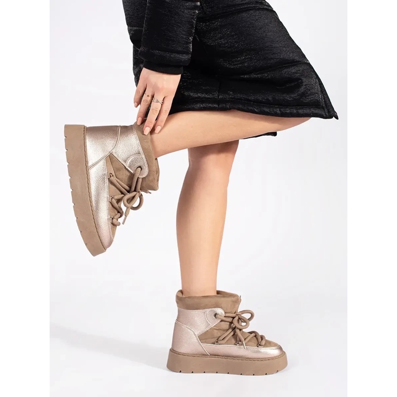 Naisten beigenväriset nauhalliset lumisaappaat, joissa paksu pohja 1