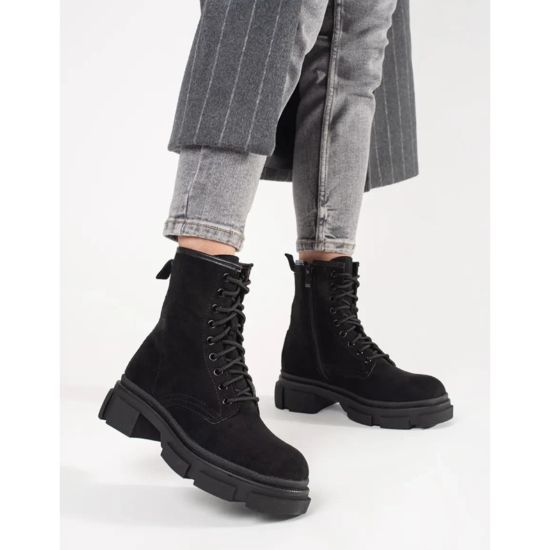 Mustat mokkanahkaimet 2