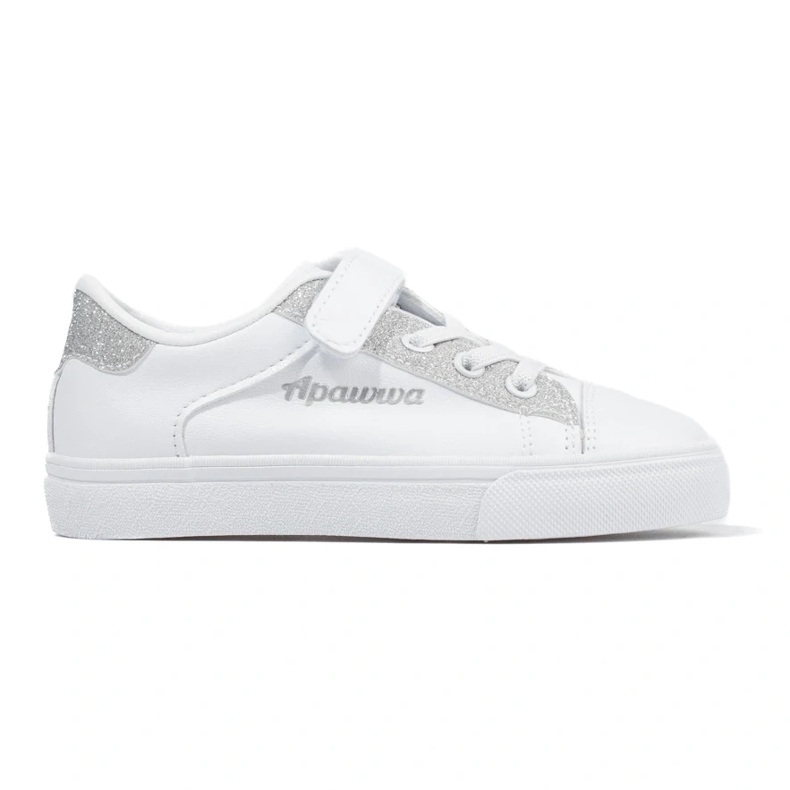 Valkoiset lasten tennarit hopeisella kimalluksella valkoinen 1